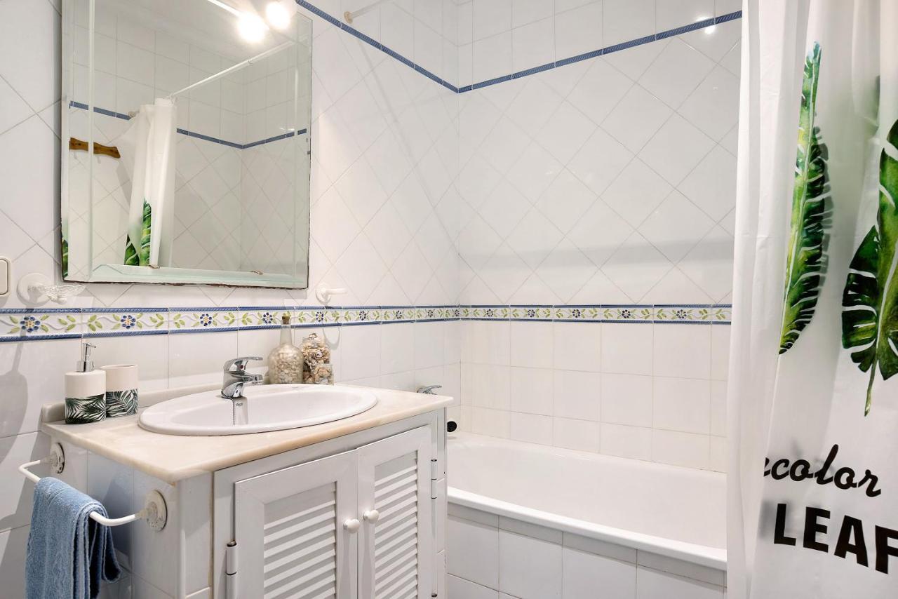 Casa Juani - Solo Familias Apartment โกนิล เด ลาฟรอนเตรา ภายนอก รูปภาพ