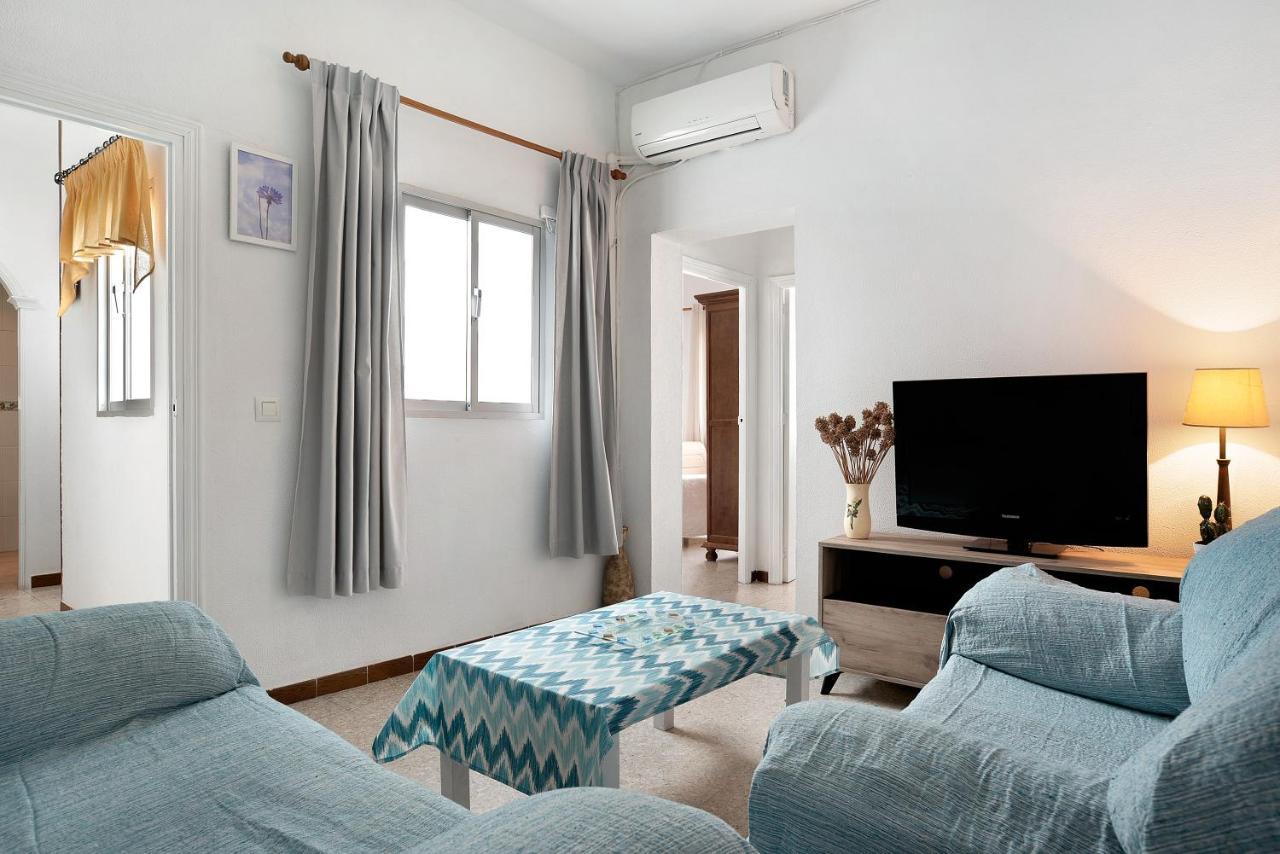Casa Juani - Solo Familias Apartment โกนิล เด ลาฟรอนเตรา ภายนอก รูปภาพ